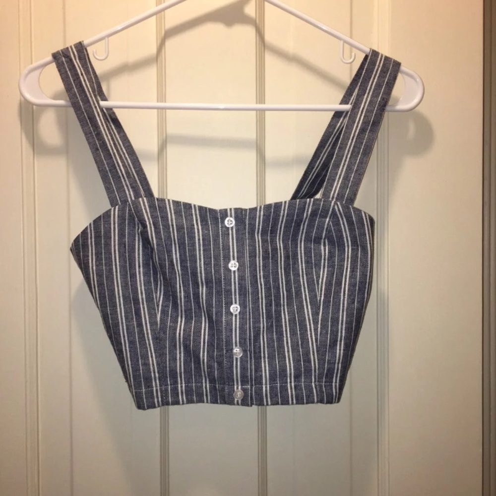 New crop top